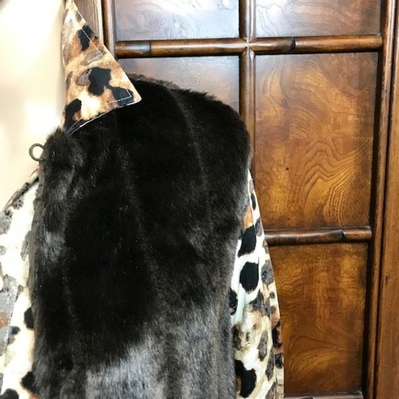 NWOT Mocha Faux Mink Fur Vest - Picture 8 of 15